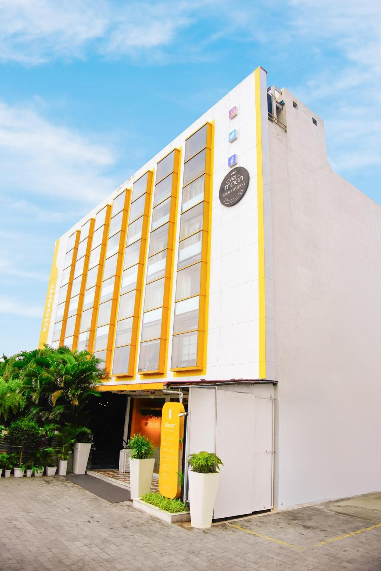 היידראבד Bloom Hotel - Gachibowli מראה חיצוני תמונה